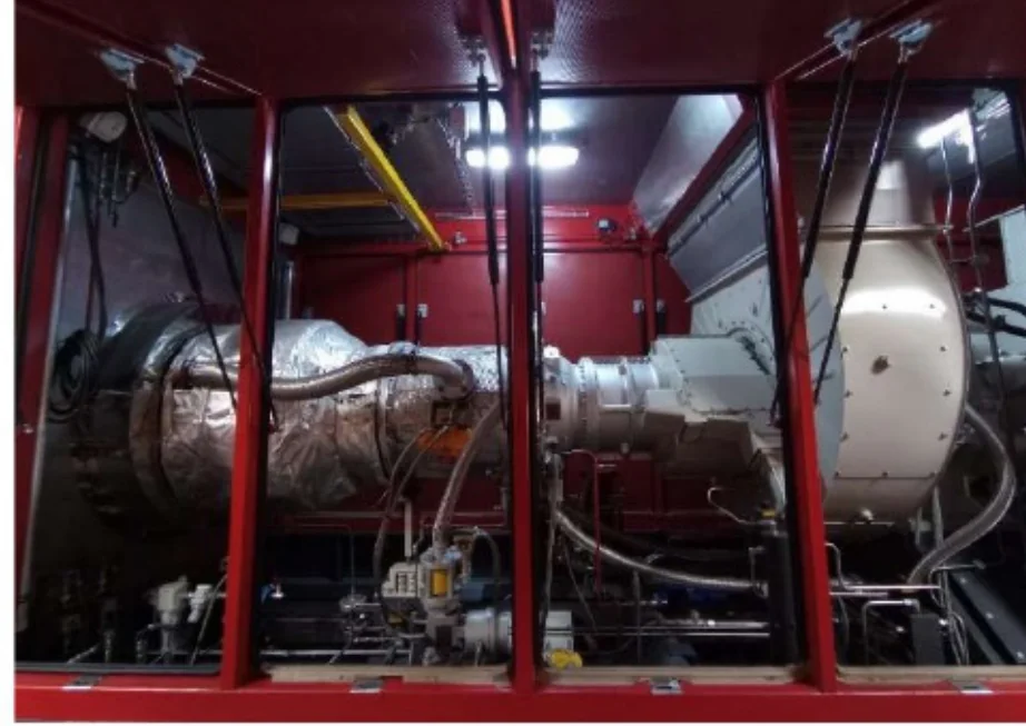 Turbine and generator train inside the Taurus 60-7301 GSC acoustic enclosure